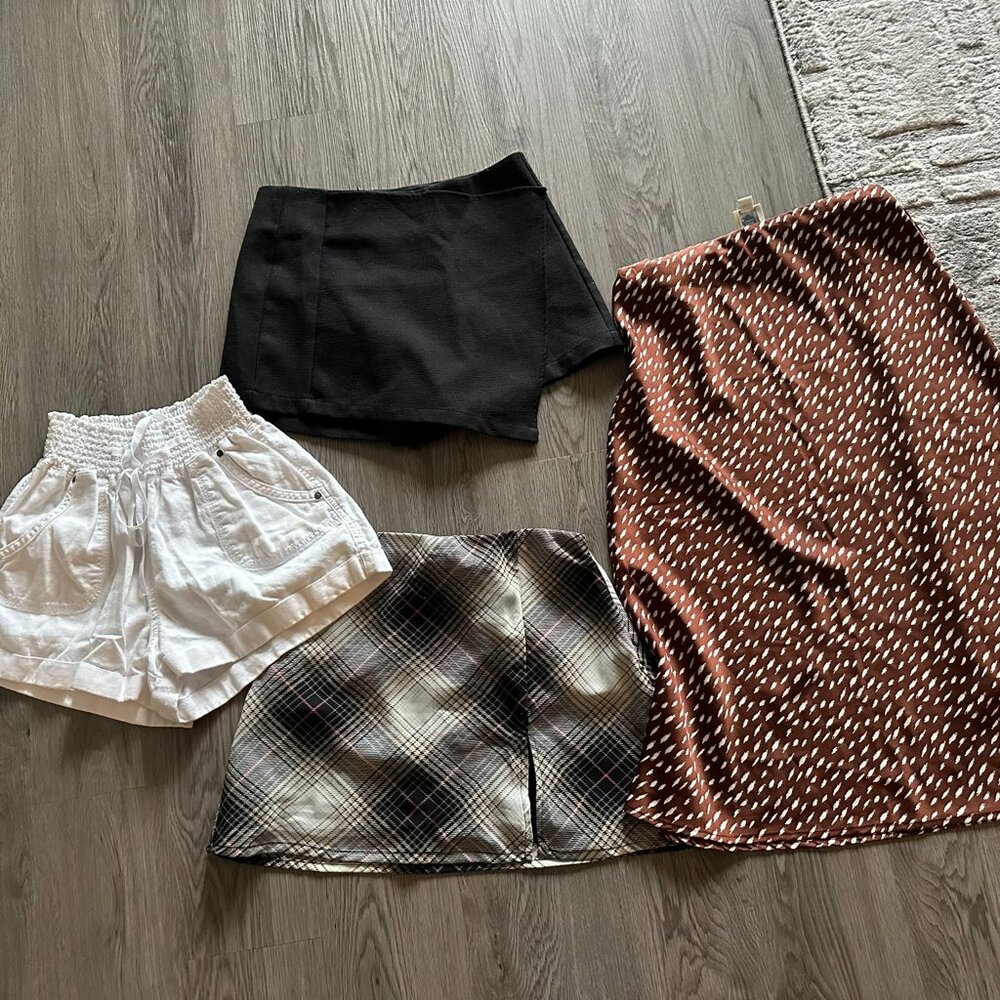 Set of 3 Bundle Size Small Skirts / Skorts - White / Brown / Black - Francescas